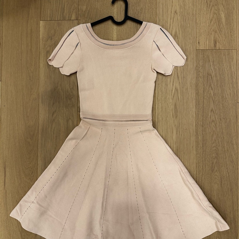 Sandro Cream Casual Fit and Flare Dress with Puff Sleeves